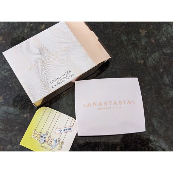 ANASTASIA Beverly Hills ABH Iced Out - icy white gold Highlighter 11g/.39oz BNIB - Picture 6 of 9